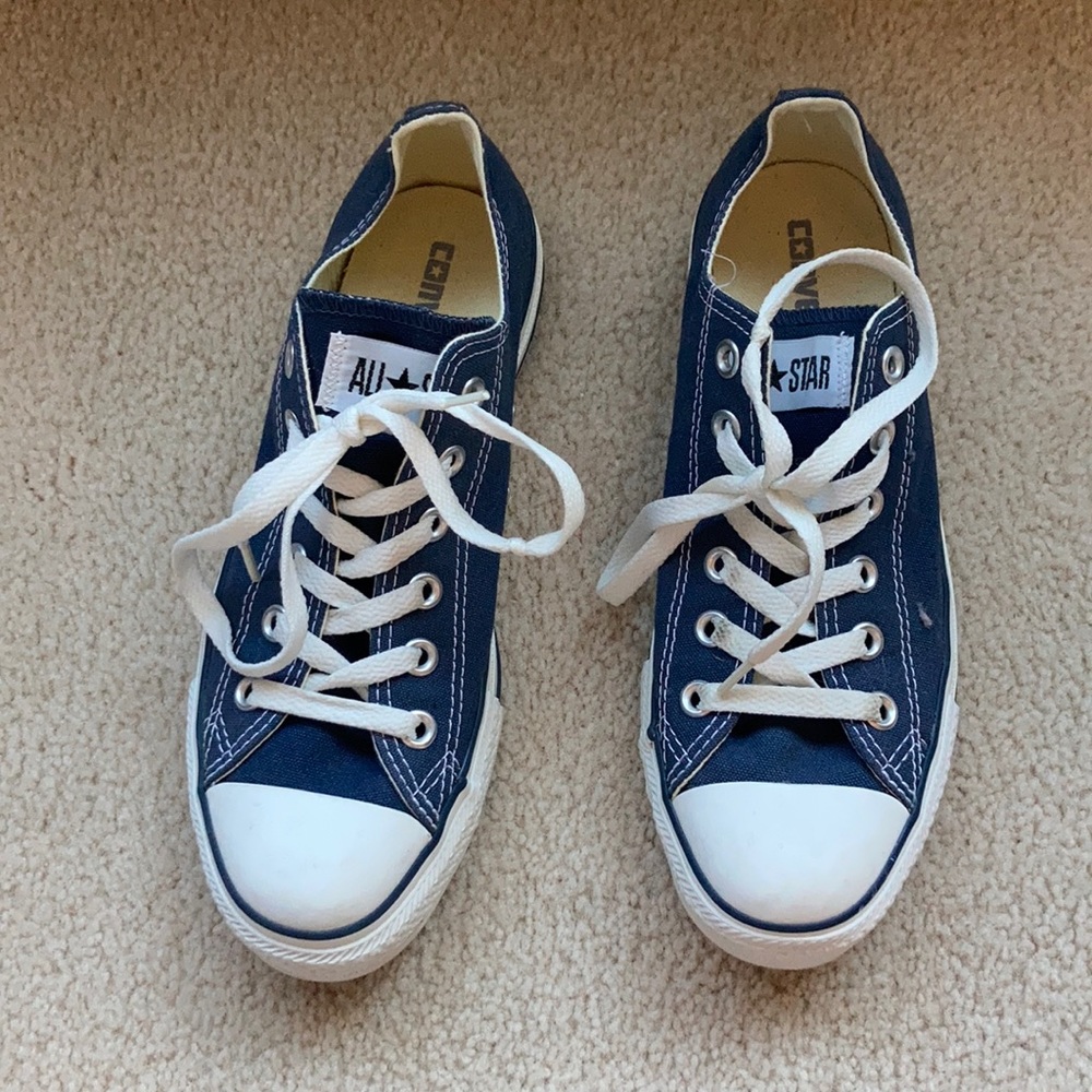 Converse Chucks size women’s size 8